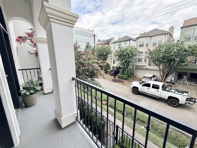 Foto del edificio - 606 Knox St