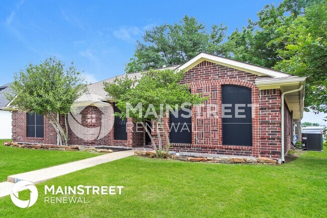 Foto del edificio - 9214 Chimneywood Dr