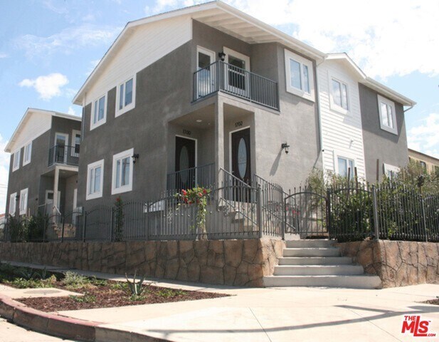 Building Photo - 4872 St Elmo Dr