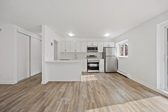 Photo du bâtiment - Brantview Apartments