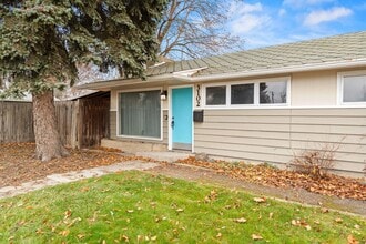 Building Photo - 3102 S Freya St