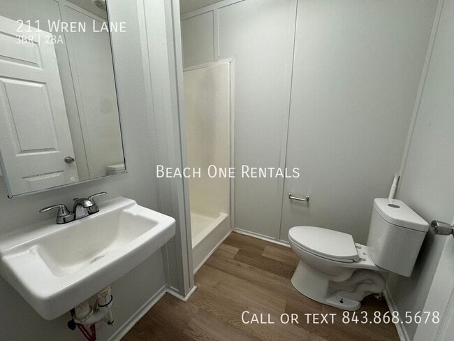 Foto del edificio - 211 Wren Ln