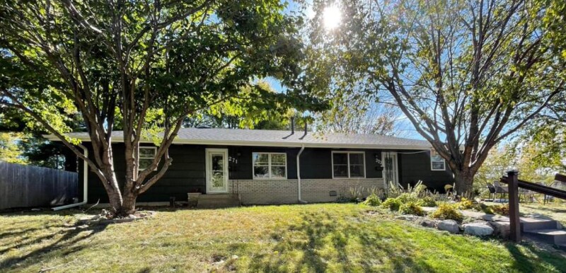 Primary Photo - 271 Morse Ave