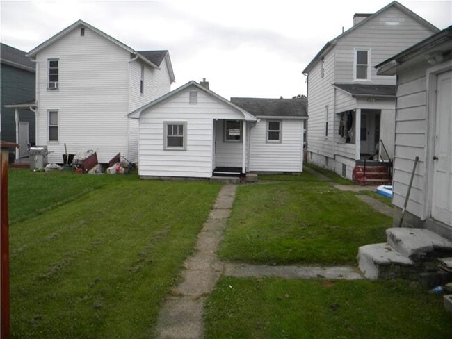 Foto del edificio - 222 Loyalhanna Ave