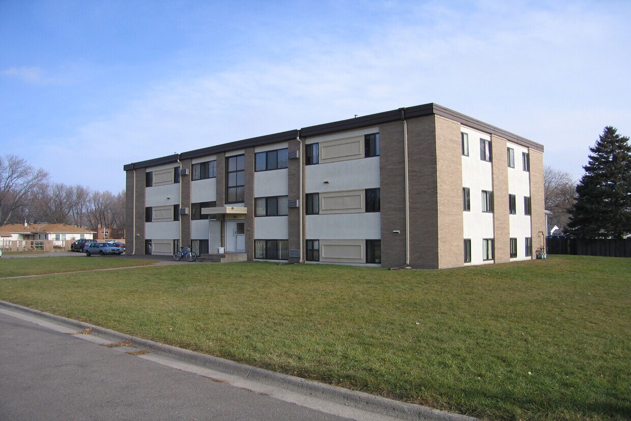 bloomington bld - 8811 Blaisdell Ave S