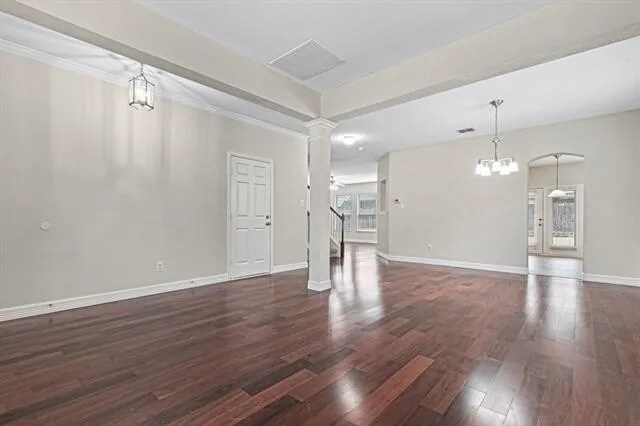 sala de estar (cont.) - 211 Mulberry Dr