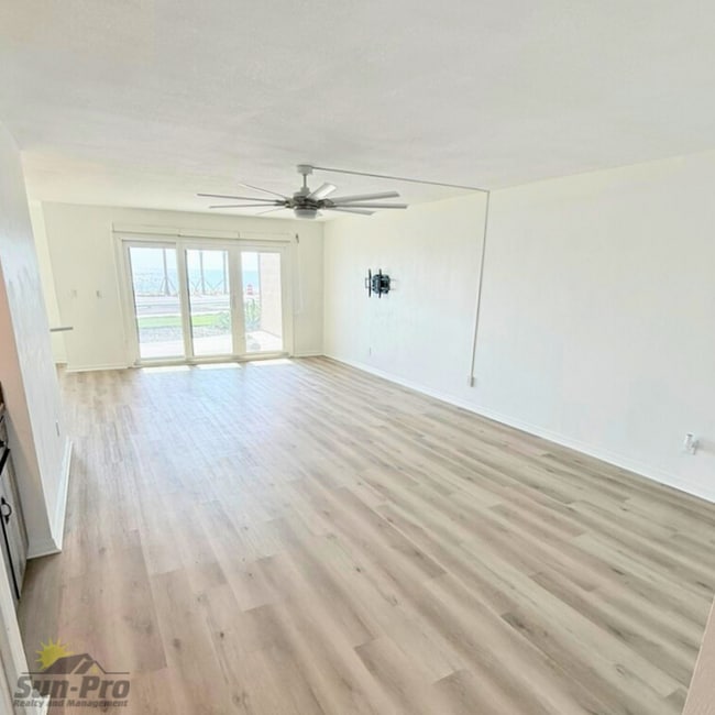 Foto del edificio - 2600 Ocean Shore Blvd