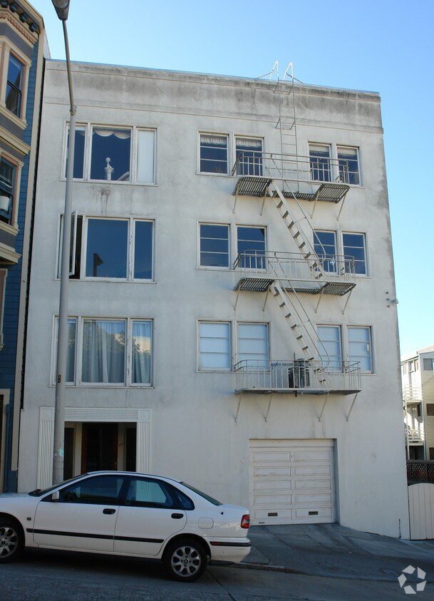 Building Photo - 475 Chestnut St