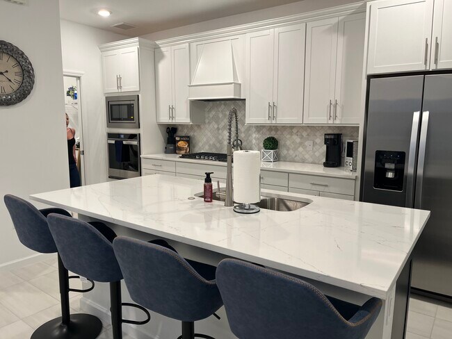 Foto del edificio - 2268 Yellowfin Cir