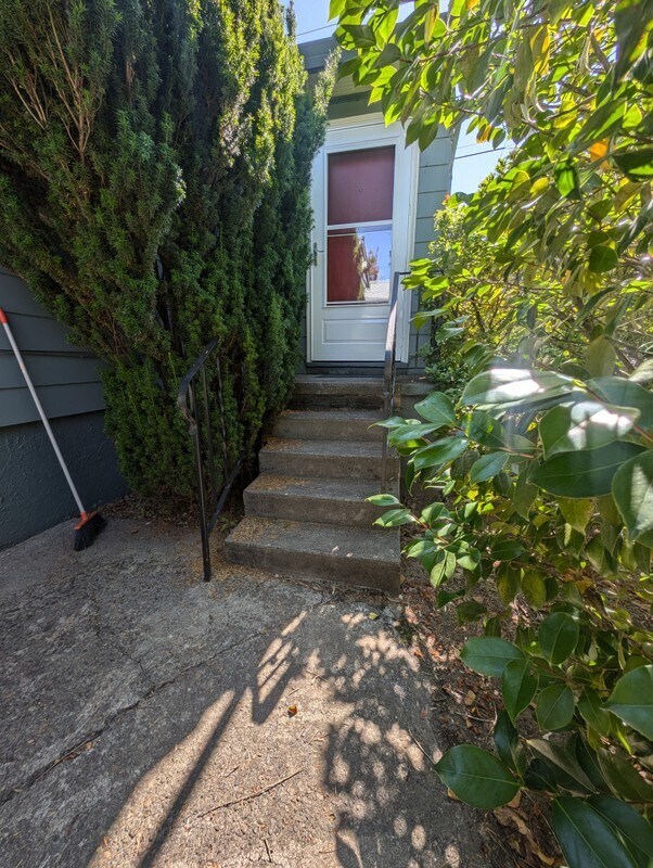 Foto del edificio - 5133 SE Woodward St