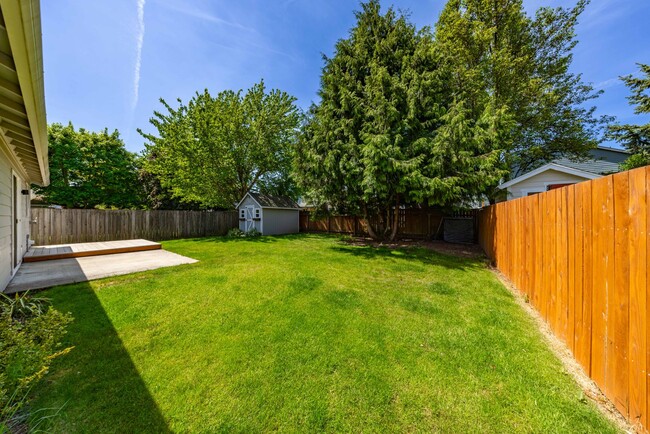 Foto del edificio - One Level Ranch Home - Three Bedrooms