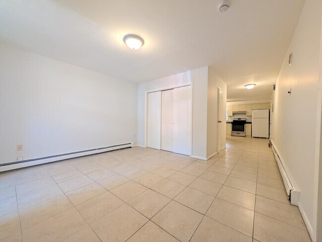 Foto del edificio - 69 Beacon Ave
