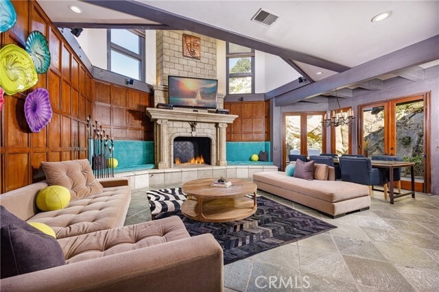 Building Photo - 266 Canyon Acres Dr