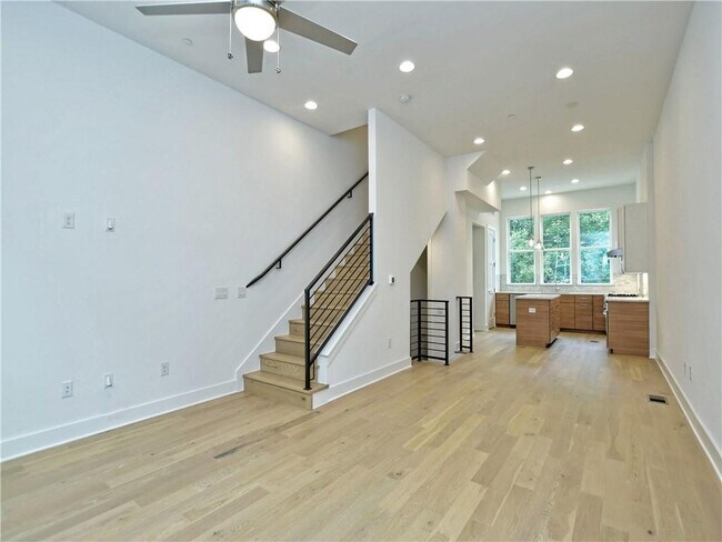 Foto del edificio - 3500 Harmon Ave