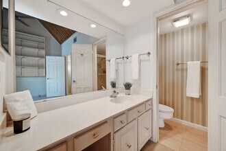 Building Photo - 5338 Brownway St