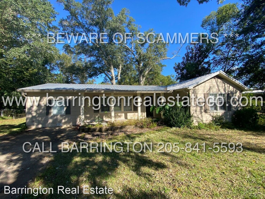 3060 Green Valley Rd, Vestavia Hills, AL 35243 House Rental in