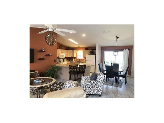 Building Photo - 1813 Sanibel Ct