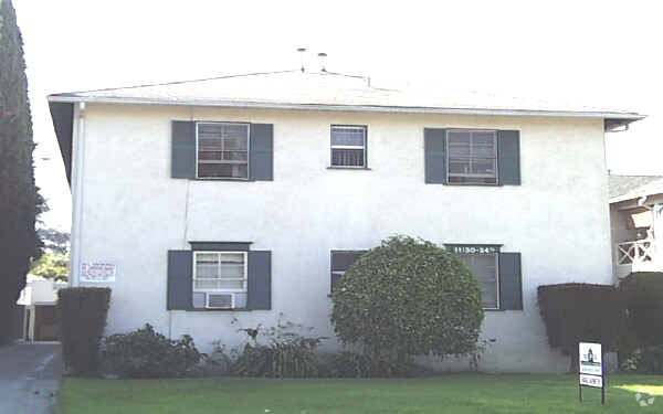 Building Photo - 11130 Morrison St