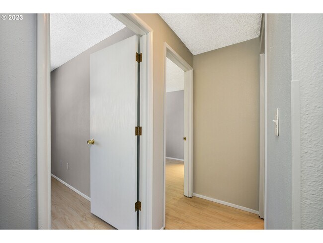 Foto del edificio - 1470 SE Walnut St