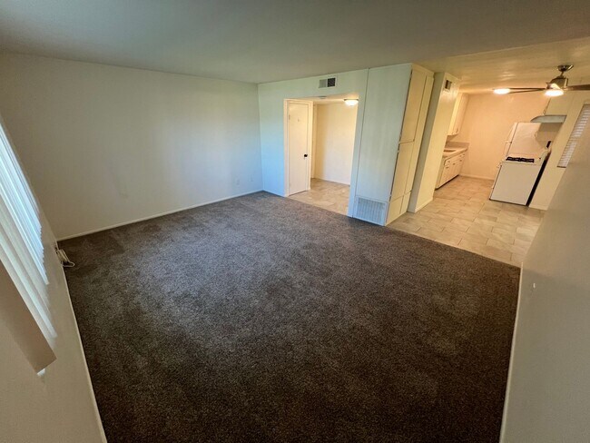 Foto del edificio - 11170 Poplar St