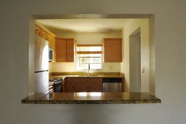 Foto del edificio - 2836 Somerset Park Dr