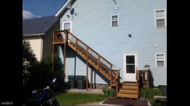 Building Photo - 1304 West St