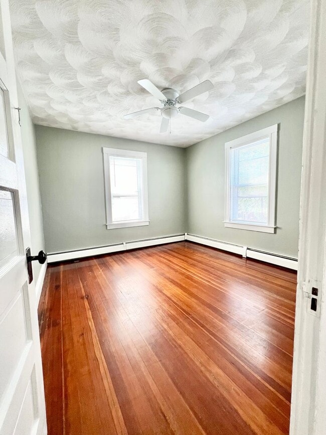 Photo - 89 Rochambeau Ave Apartment