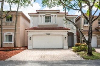 Building Photo - 7333 NW 113th Ct