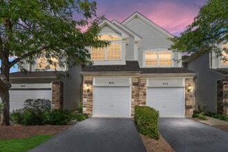 Building Photo - 951 Viewpoint Dr
