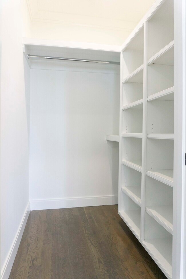 Foto del edificio - 77 Linden St