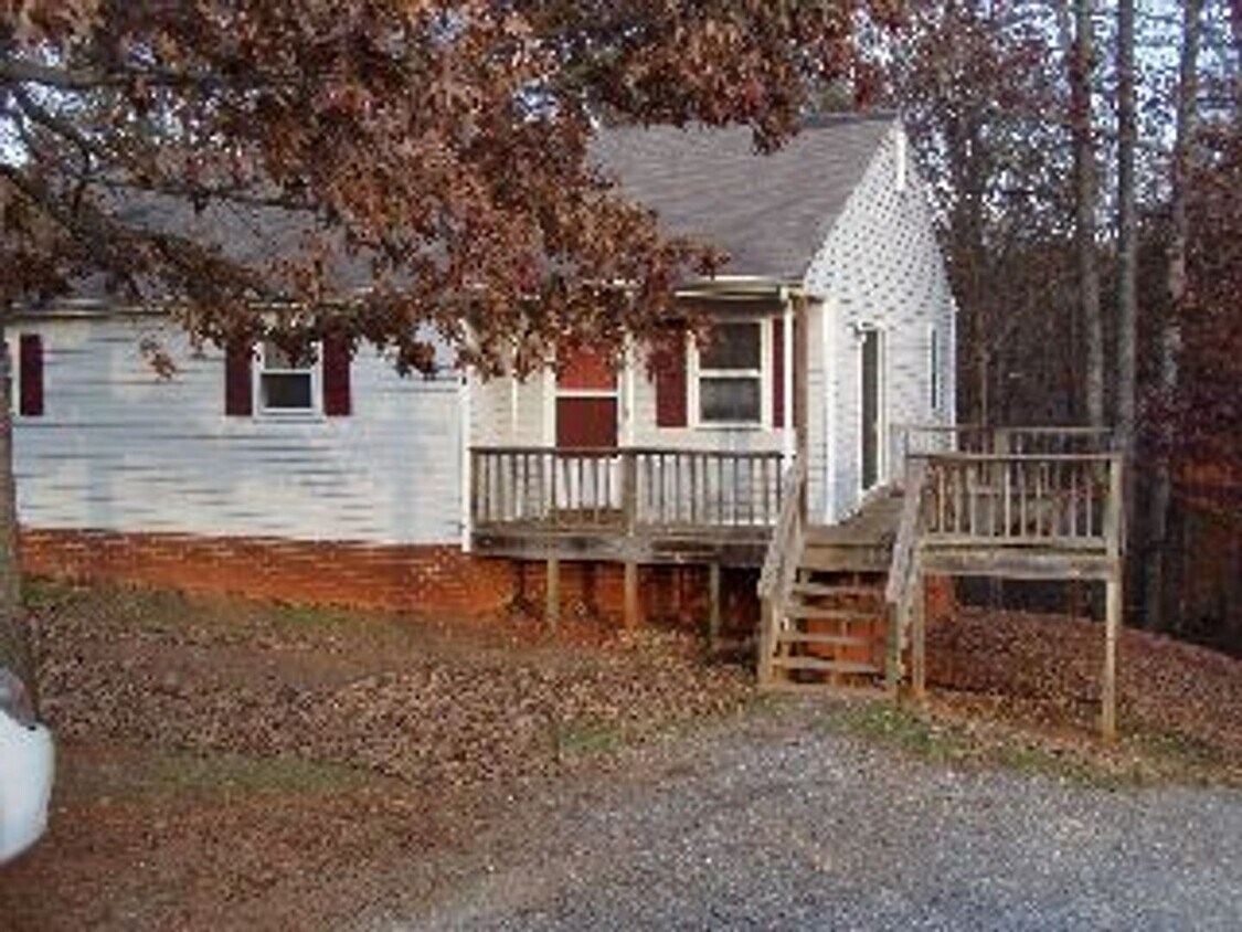 Primary Photo - 924-926 Grand Arbre Dr