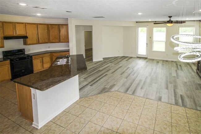 Building Photo - 4519 Ashberry Pine Ln