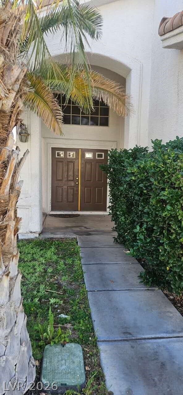 Building Photo - 861 Cavaison Ave