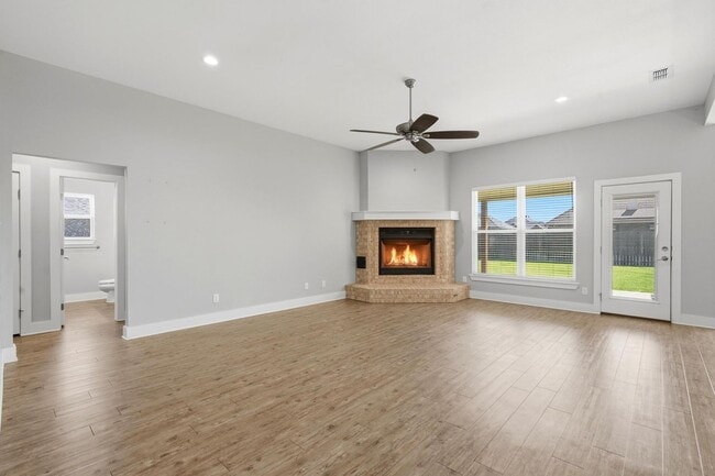 Building Photo - 6609 Desert Willow Tr