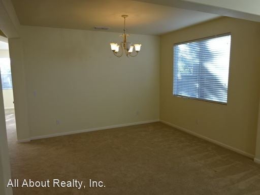 Building Photo - 4613 Tramezzo Way