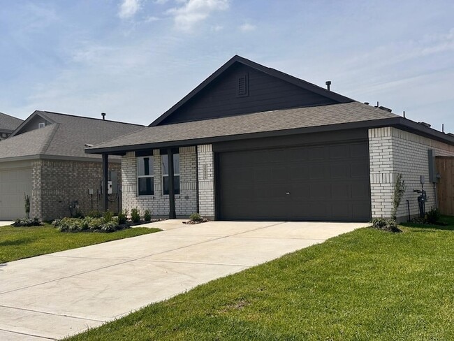 Building Photo - 26906 Rosebay Wds Dr