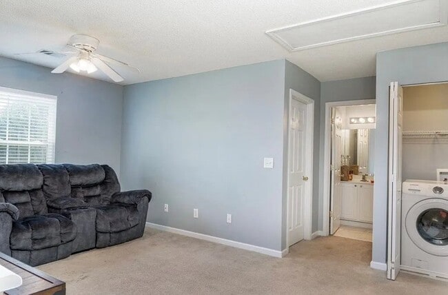 Building Photo - 1757 Mossberg Dr