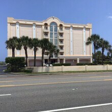 Building Photo - 735 Jimmy Buffett Mem Hwy