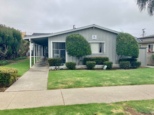 Foto del edificio - 1 Bed/1 Bath Pacific Beach