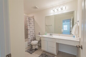 Building Photo - 5015 Gazelle Leap Ln