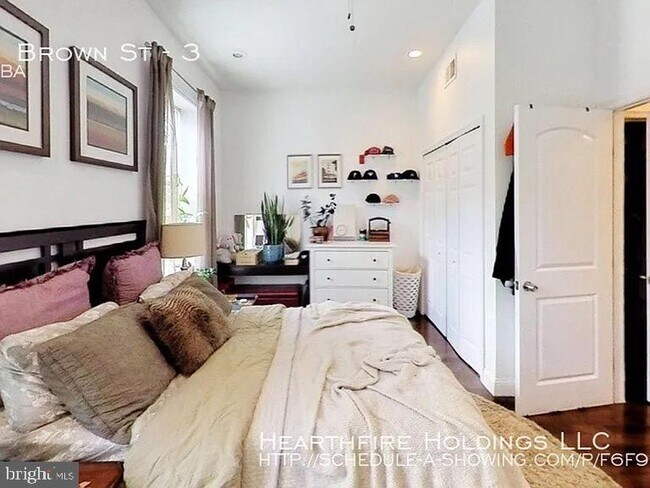 Foto del edificio - 1621 Brown St