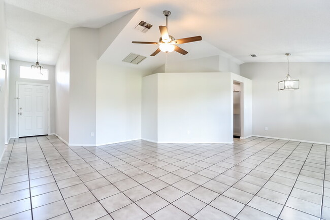 Building Photo - 227 Belfort Pl