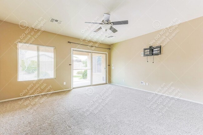Foto del edificio - 3 br, 2 bath House - 6548 W Congressional Way