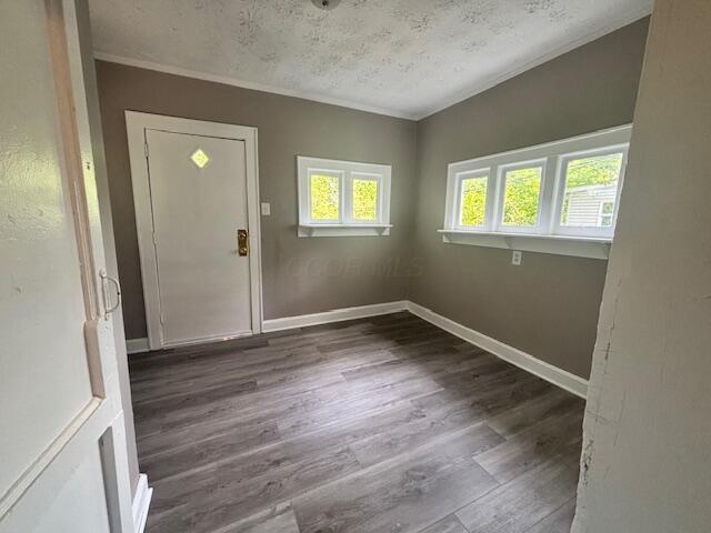 Building Photo - 827 Fairwood Ave