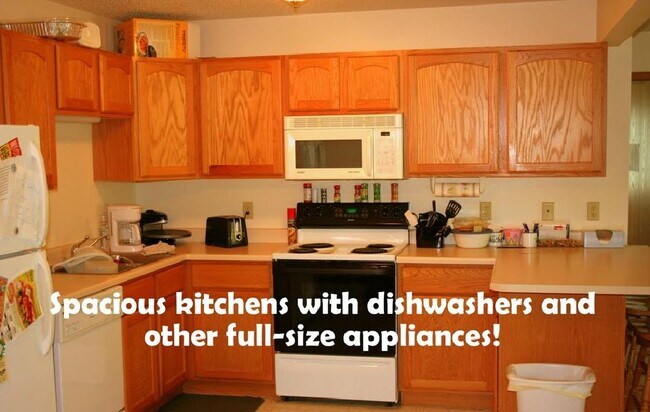 Kitchen - 2221 10th St