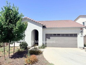 Building Photo - 8332 Taylormade Wy