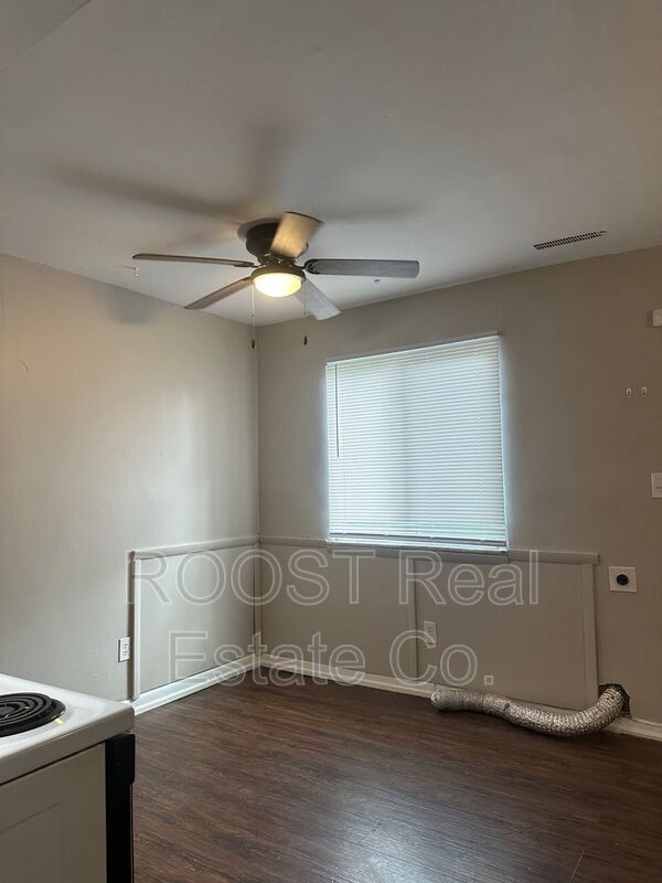 Foto del edificio - 2957-2959-2959 E 11th Ave