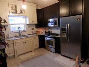 Building Photo - 126 19th St