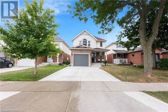 Building Photo - 166 Kovac Rd