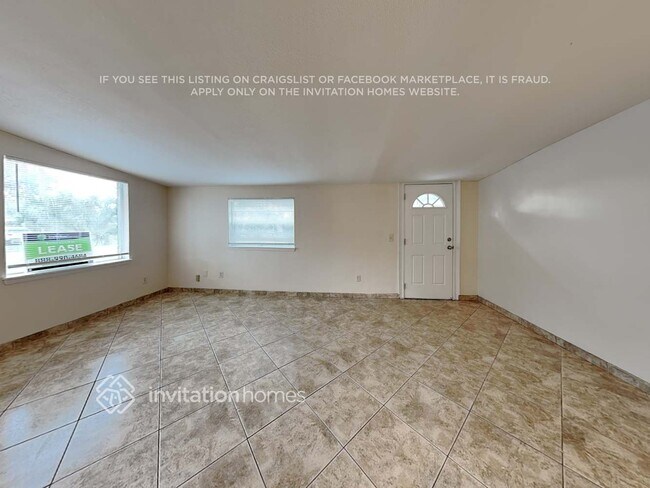 Foto del edificio - 446 Clemson Dr
